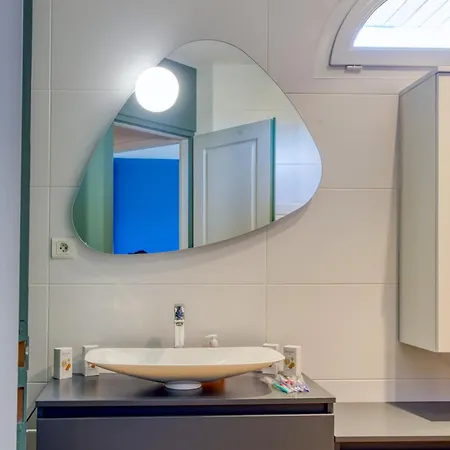 Superbe Villa, 4 Chambres, Parking, Garage Et Piscine فيلة